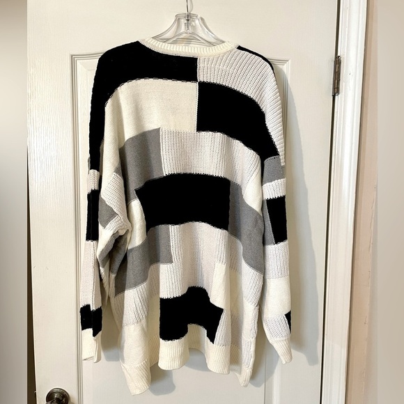 Show Me Your Mumu Size 3X Ember Patchwork Knit Tunic Sweater Cream Black Gray - Picture 7 of 11